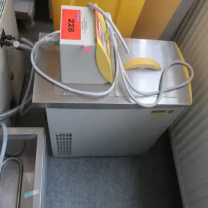 Temperature control unit Lauda RA8