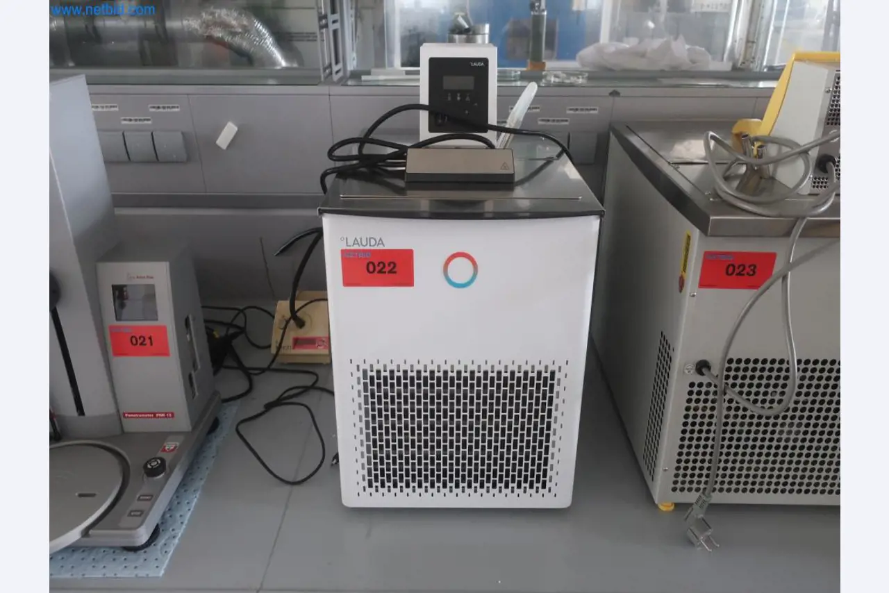 Plants for the production and storage of mineral oil products as well as input and finished products for the production of lubricants-1