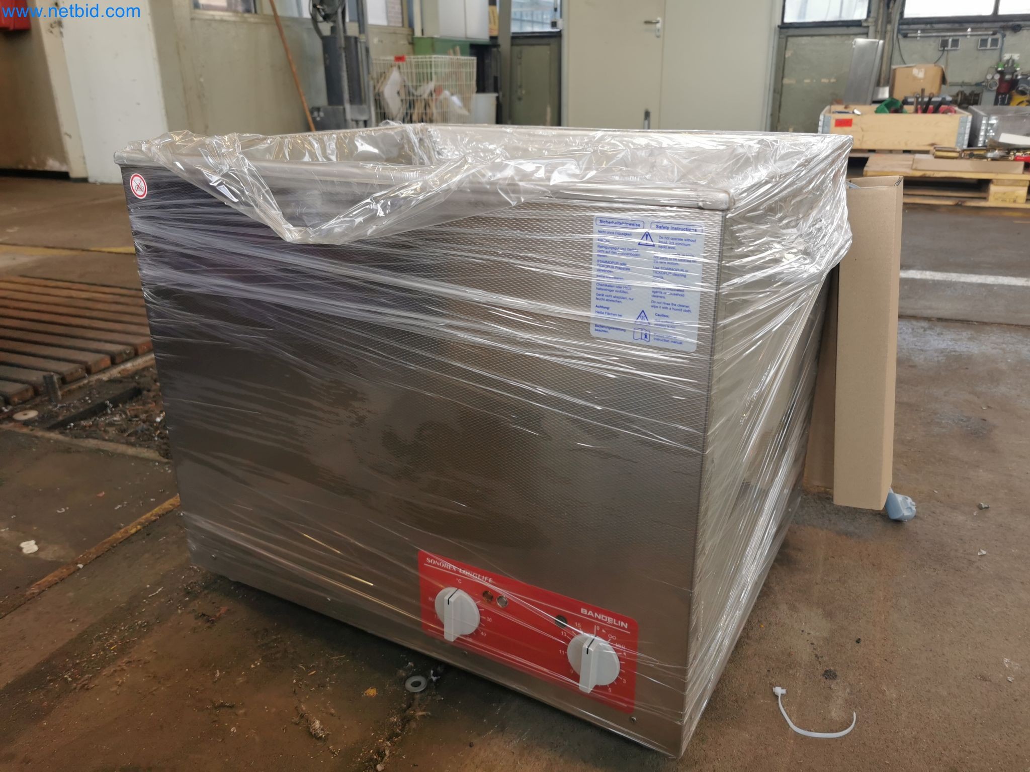 Instalações para a produção e armazenamento de produtos de óleo mineral, bem como de insumos e produtos acabados para a produção de lubrificantes-1