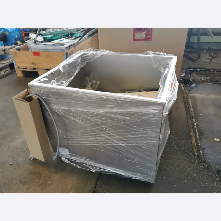 Plants for the production and storage of mineral oil products as well as input and finished products for the production of lubricants-3