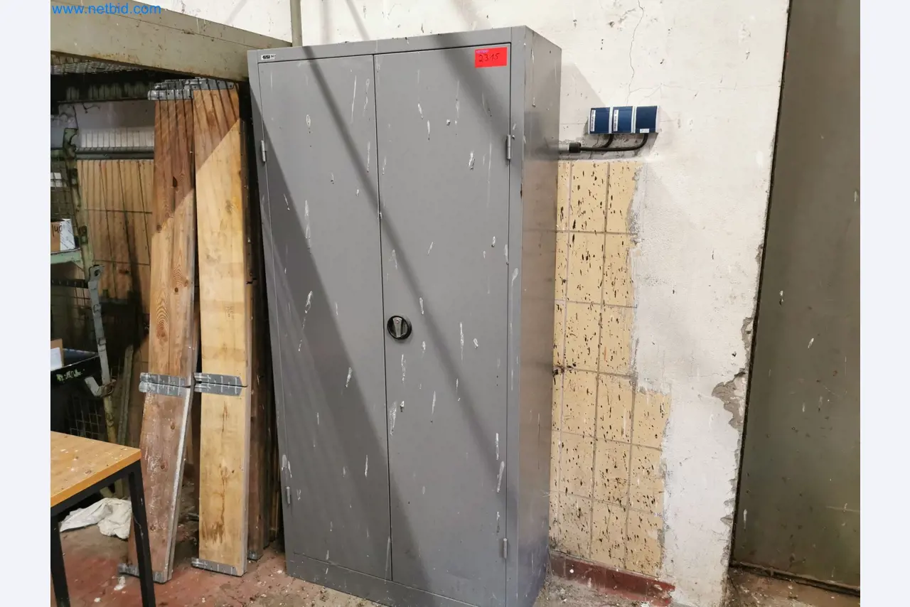 Instalações para a produção e armazenamento de produtos de óleo mineral, bem como de insumos e produtos acabados para a produção de lubrificantes-1