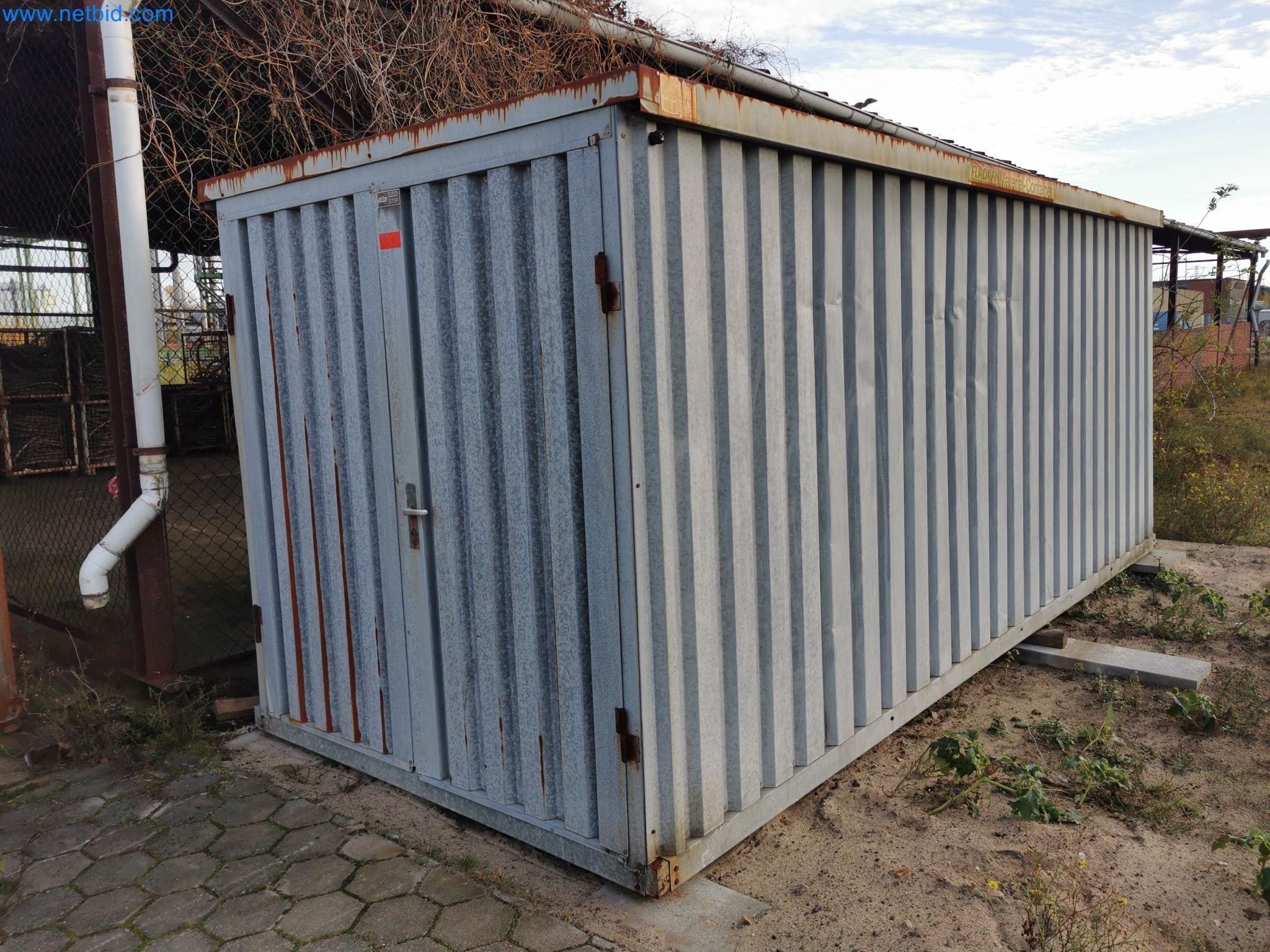 Instalações para a produção e armazenamento de produtos de óleo mineral, bem como de insumos e produtos acabados para a produção de lubrificantes-1