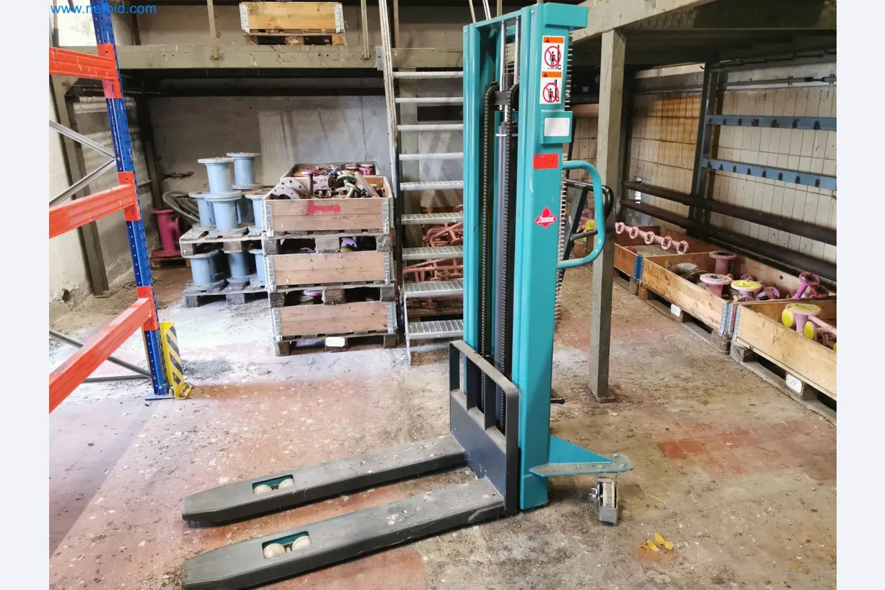 Instalações para a produção e armazenamento de produtos de óleo mineral, bem como de insumos e produtos acabados para a produção de lubrificantes-1