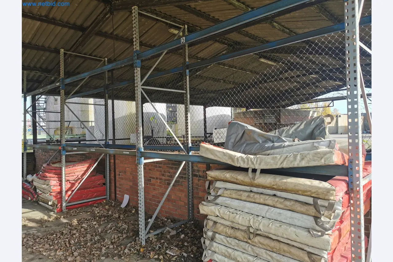 Plantas de producción y almacenamiento de productos derivados del petróleo, así como de insumos y productos acabados para la fabricación de lubricantes.-2