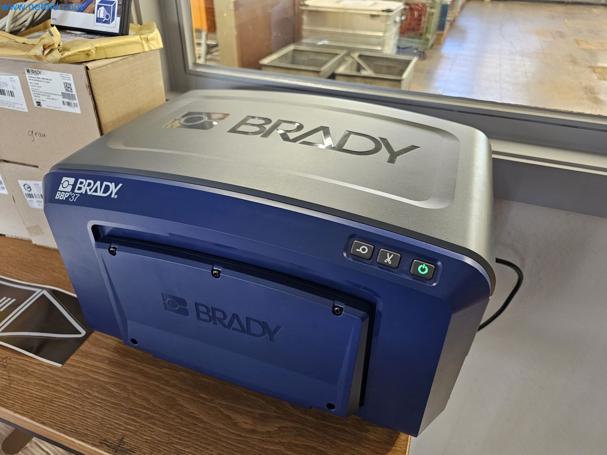 Revista de stocks, bombas de petróleo bruto/gás/óleo e equipamento operacional de uma refinaria-2