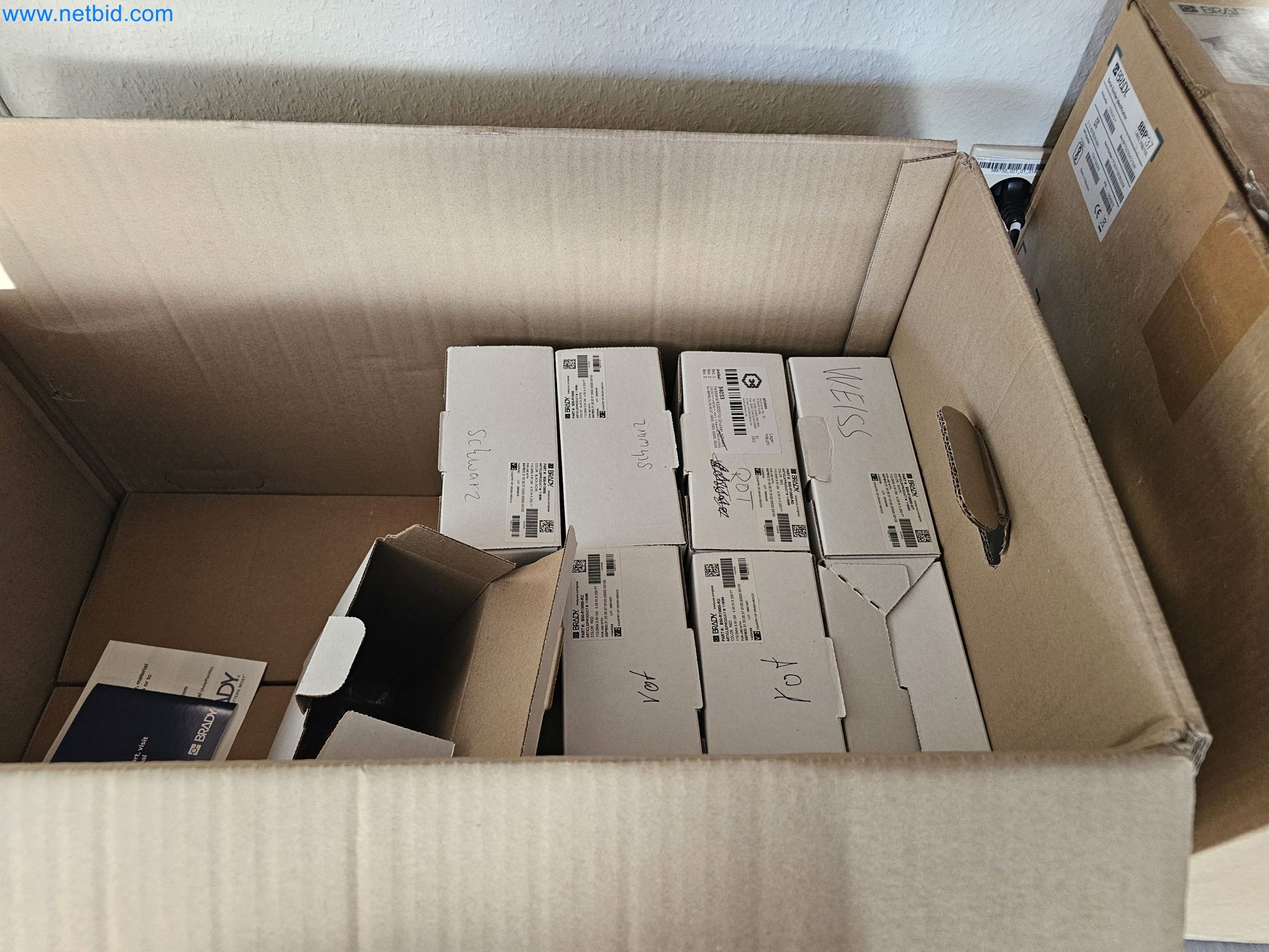 Revista de stocks, bombas de petróleo bruto/gás/óleo e equipamento operacional de uma refinaria-5