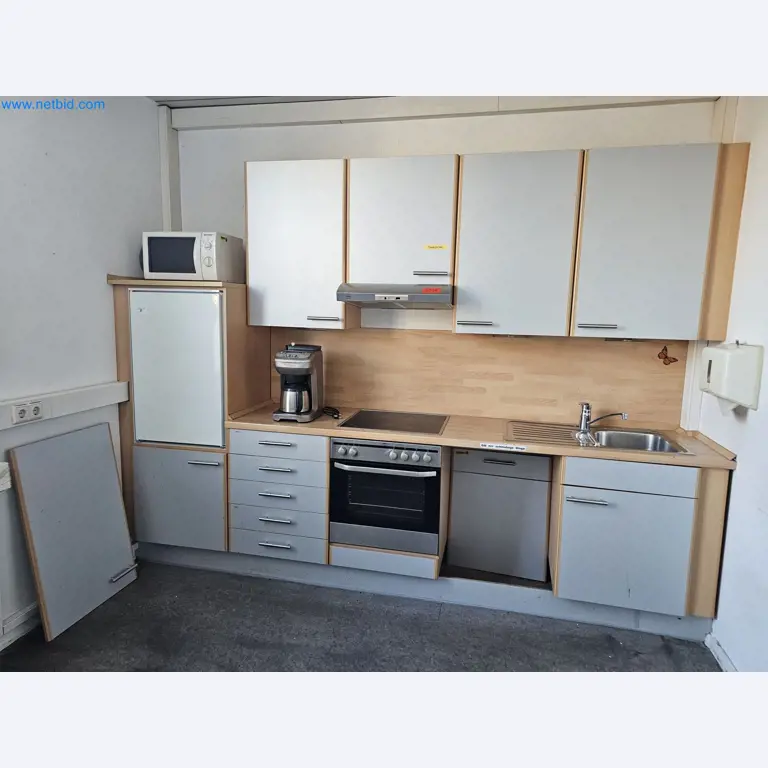 Obrati za proizvodnjo in skladiščenje proizvodov iz mineralnih olj ter vhodnih in končnih proizvodov za proizvodnjo maziv-1