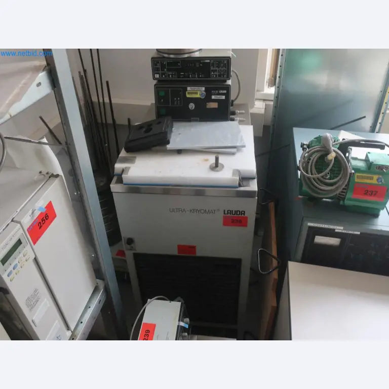 Závody na výrobu a skladování produktů z minerálních olejů, jakož i vstupů a hotových výrobků pro výrobu maziv.-1