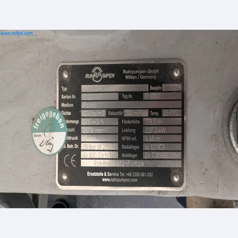 Revista de stocks, bombas de petróleo bruto/gás/óleo e equipamento operacional de uma refinaria-5