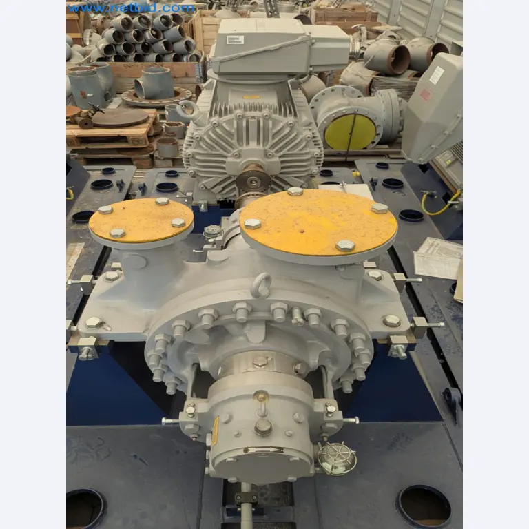 Revista de stocks, bombas de petróleo bruto/gás/óleo e equipamento operacional de uma refinaria-1