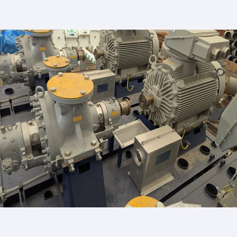 Revista de stocks, bombas de petróleo bruto/gás/óleo e equipamento operacional de uma refinaria-3