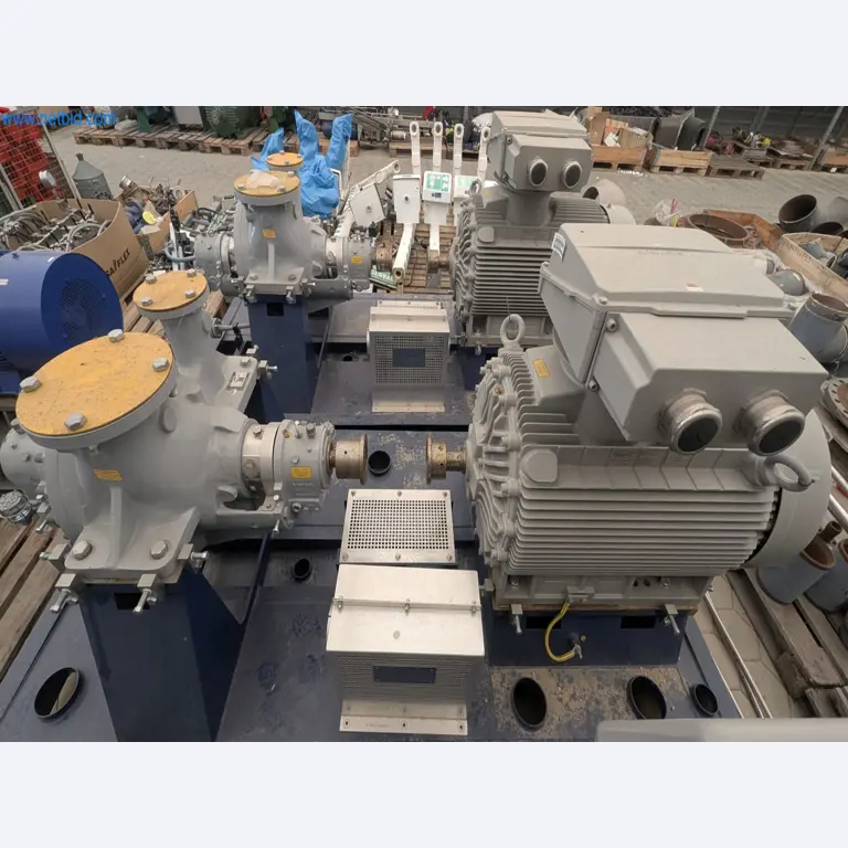 Revista de stocks, bombas de petróleo bruto/gás/óleo e equipamento operacional de uma refinaria-4