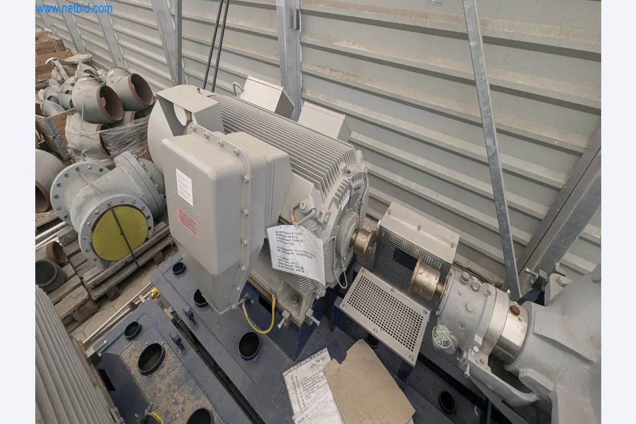 Revista de stocks, bombas de petróleo bruto/gás/óleo e equipamento operacional de uma refinaria-4