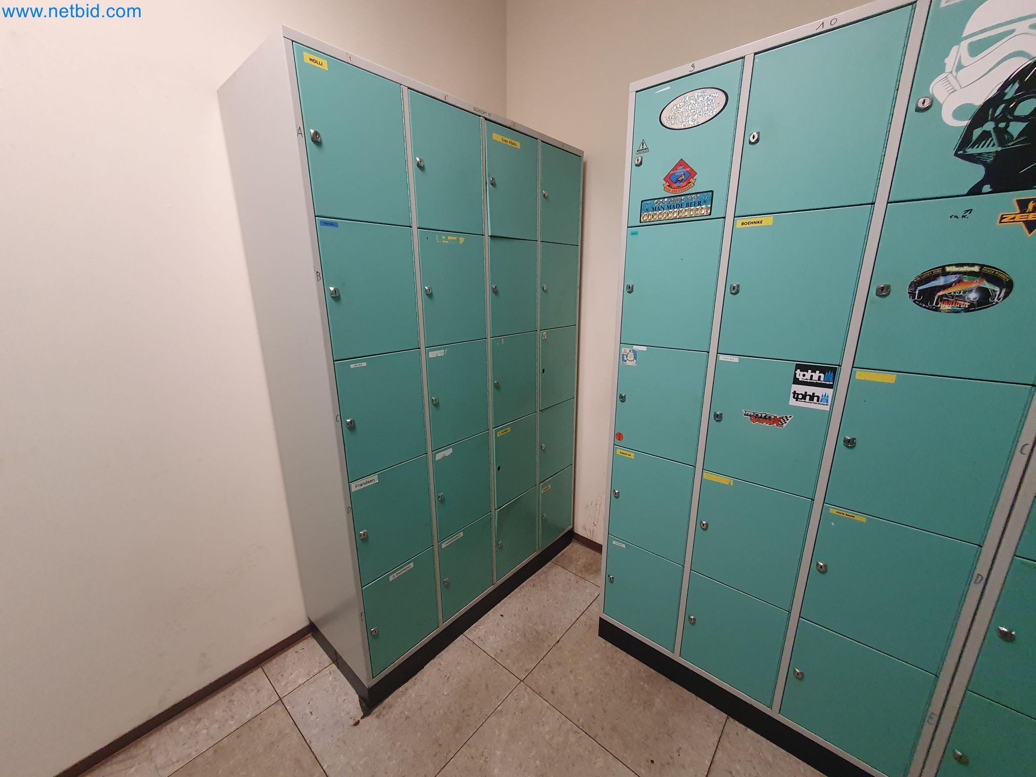 Magazinbestände, Rohöl-/Gas-Öl-/Einsatzpumpen sowie Betriebsausstattung einer Raffinerie-4