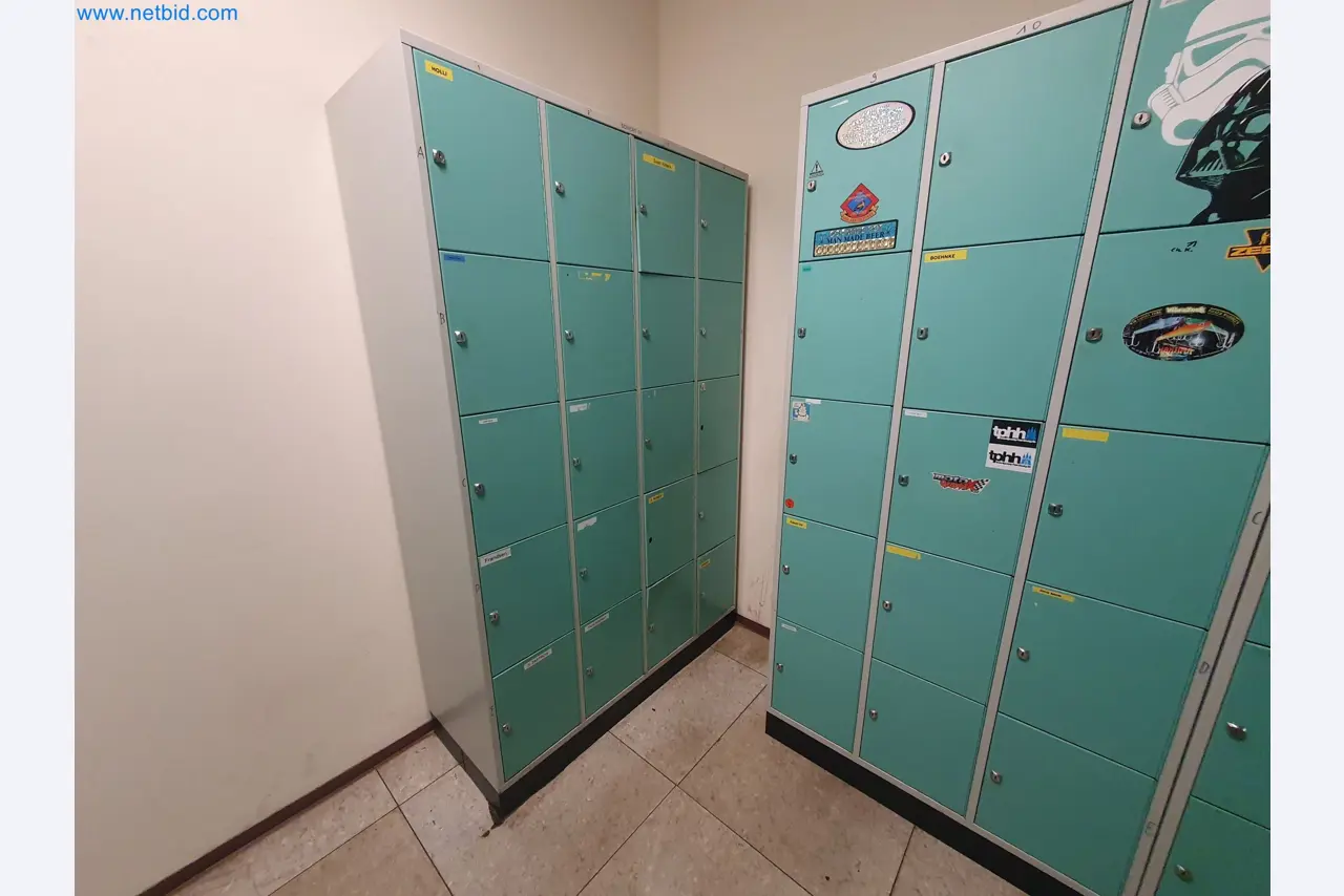 Magazinbestände, Rohöl-/Gas-Öl-/Einsatzpumpen sowie Betriebsausstattung einer Raffinerie-4