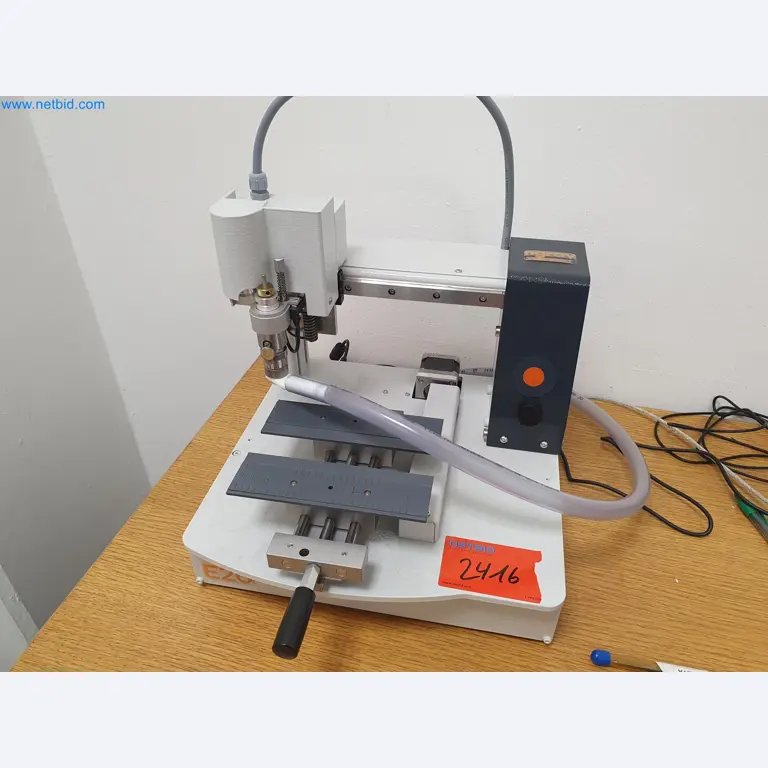 Magazinbestände, Rohöl-/Gas-Öl-/Einsatzpumpen sowie Betriebsausstattung einer Raffinerie-2