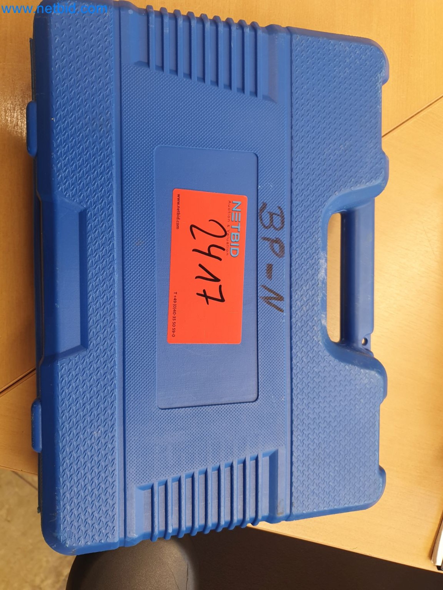 Magazinbestände, Rohöl-/Gas-Öl-/Einsatzpumpen sowie Betriebsausstattung einer Raffinerie-1