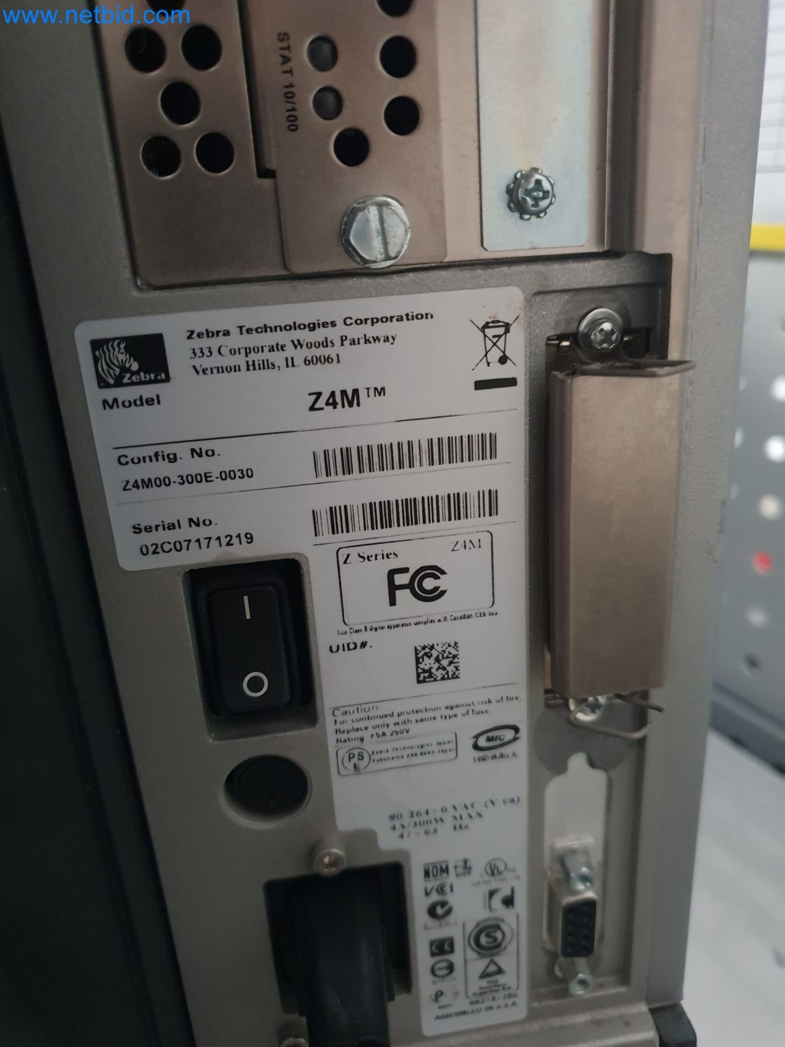 Magazinbestände, Rohöl-/Gas-Öl-/Einsatzpumpen sowie Betriebsausstattung einer Raffinerie-2