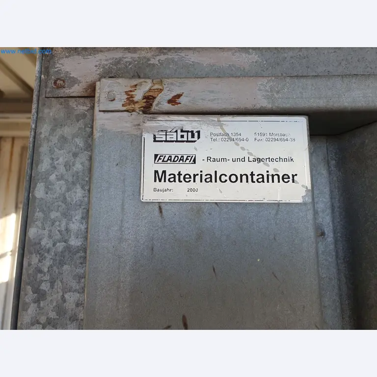 Magazinbestände, Rohöl-/Gas-Öl-/Einsatzpumpen sowie Betriebsausstattung einer Raffinerie-2