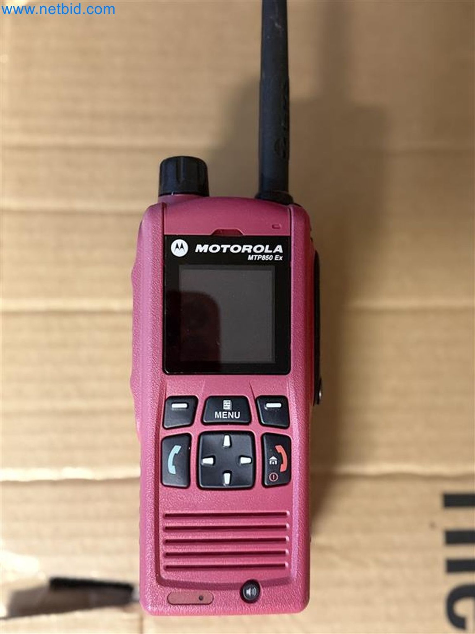 Magazinbestände, Rohöl-/Gas-Öl-/Einsatzpumpen sowie Betriebsausstattung einer Raffinerie-1