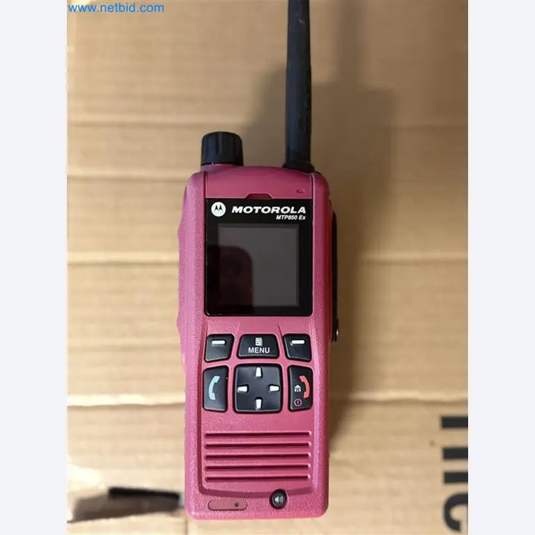 Magazinbestände, Rohöl-/Gas-Öl-/Einsatzpumpen sowie Betriebsausstattung einer Raffinerie-1