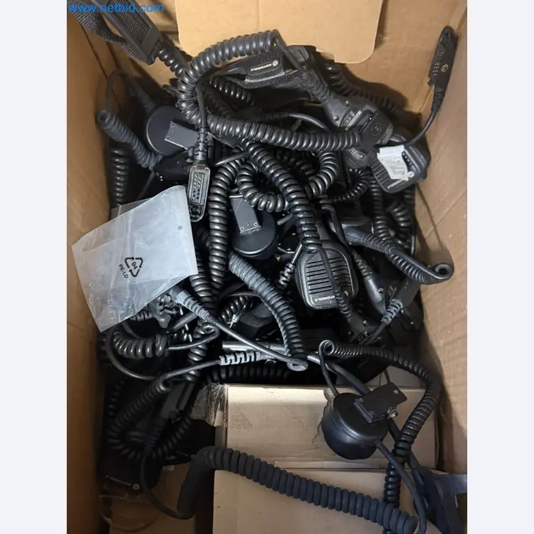 Magazinbestände, Rohöl-/Gas-Öl-/Einsatzpumpen sowie Betriebsausstattung einer Raffinerie-7