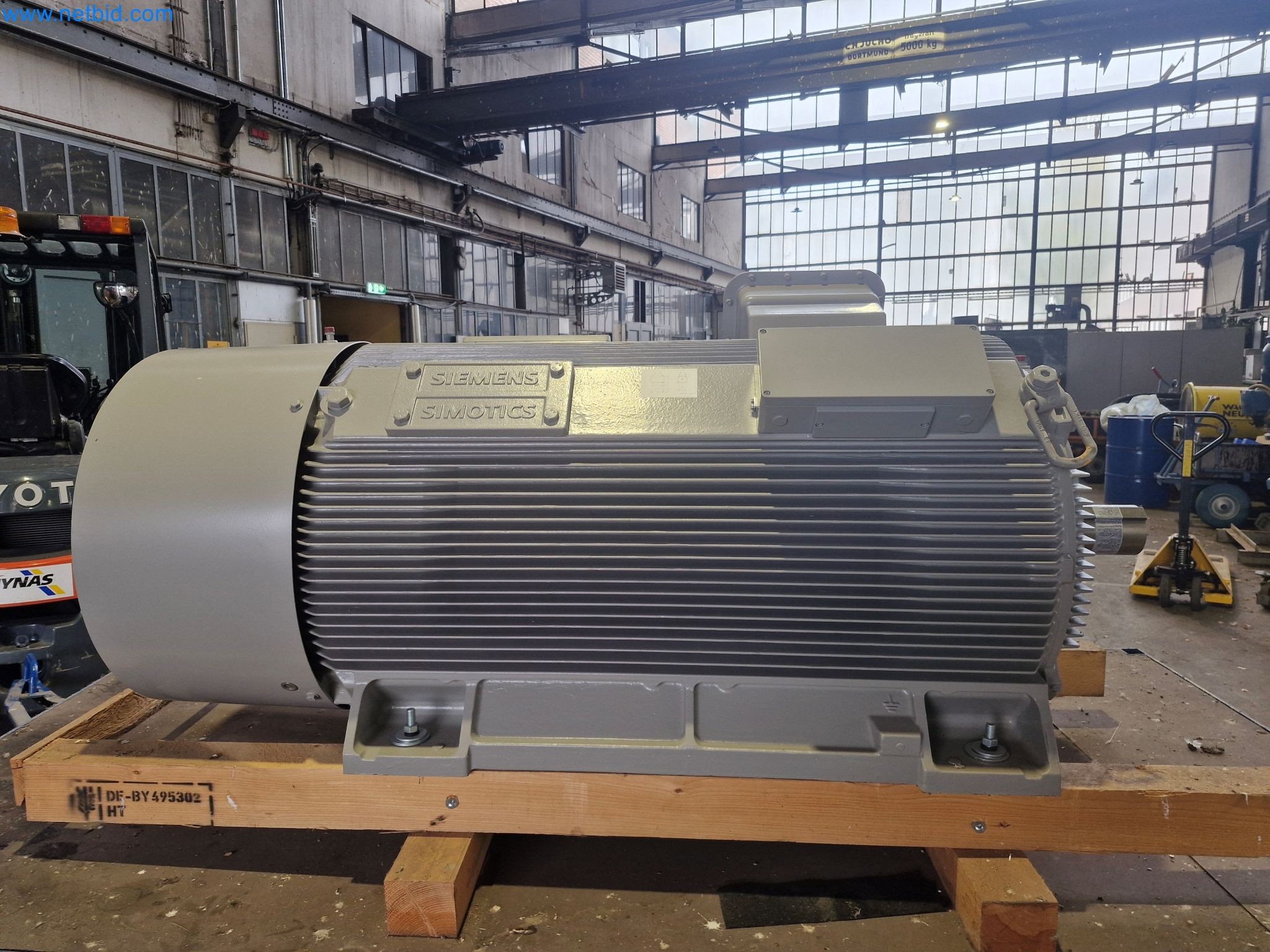 Zakłady produkcji i magazynowania mineralnych produktów olejowych, jak również surowców i produktów gotowych do produkcji smarów.-2