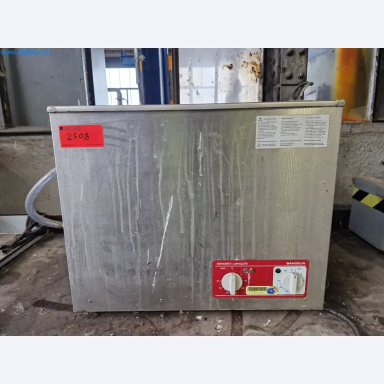 Anlagen zur Herstellung und Lagerung von Mineralölprodukten sowie Einsatz- und Fertigprodukten für die Schmierstoffherstellung-1