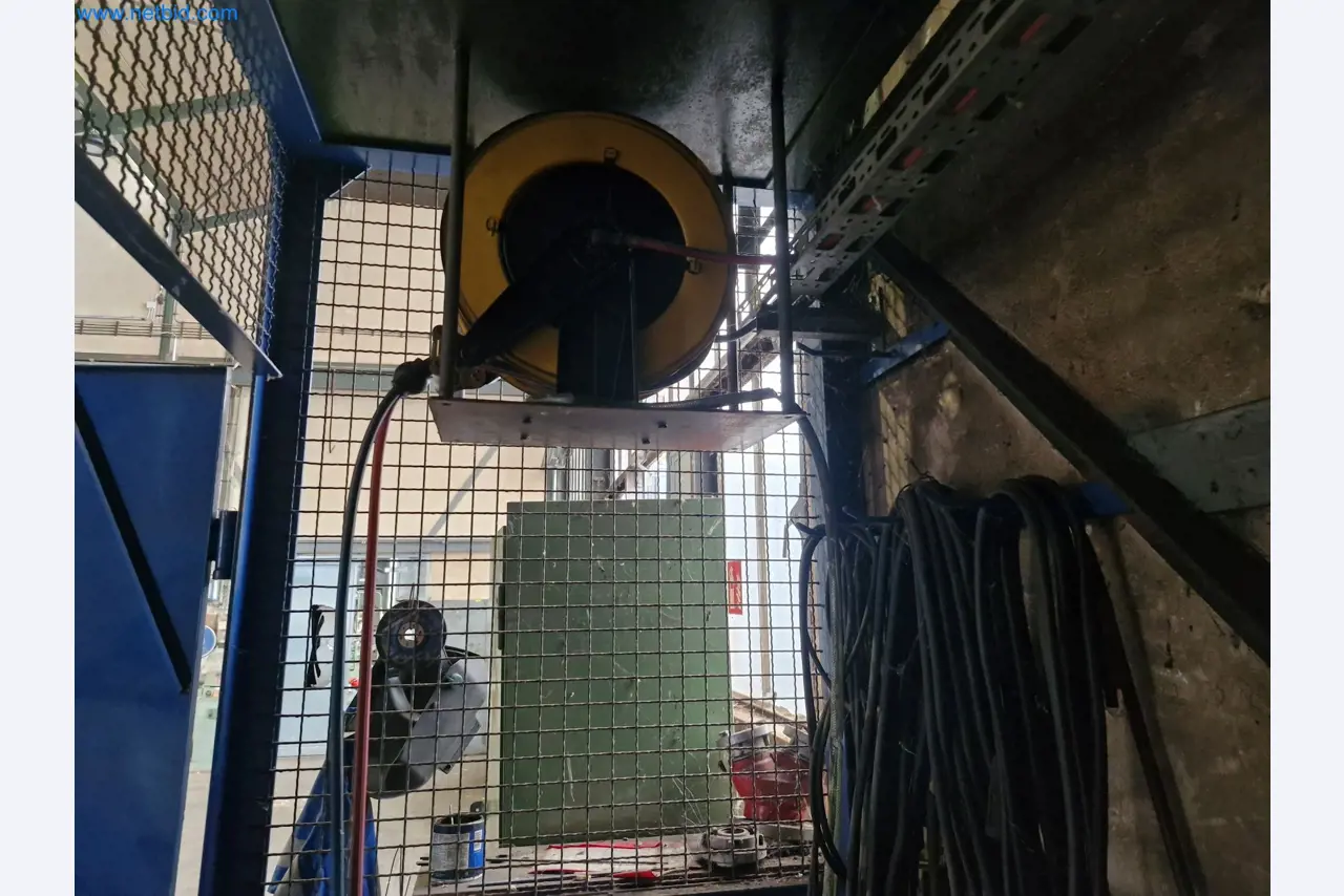 Plants for the production and storage of mineral oil products as well as input and finished products for the production of lubricants-5