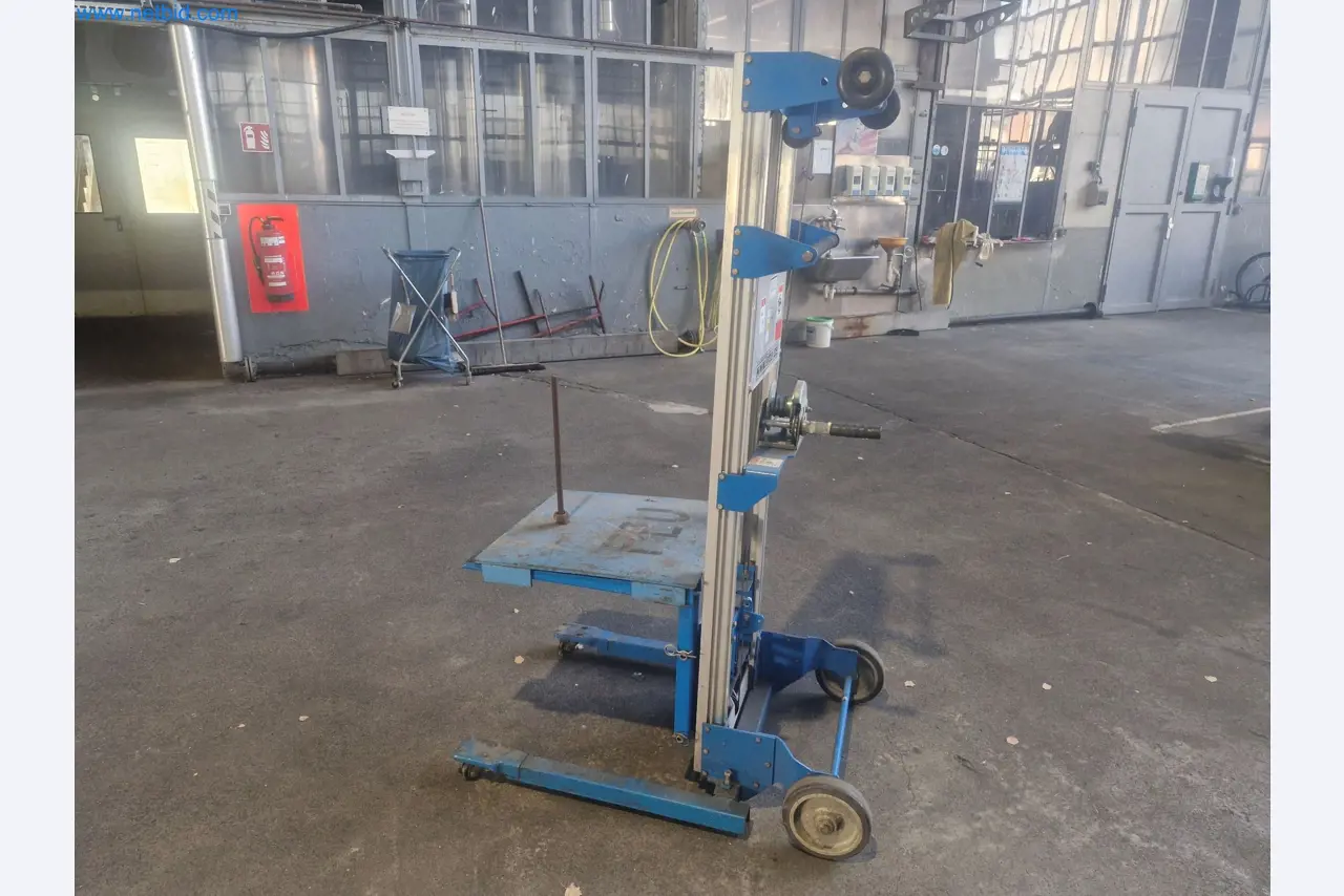 Plants for the production and storage of mineral oil products as well as input and finished products for the production of lubricants-1