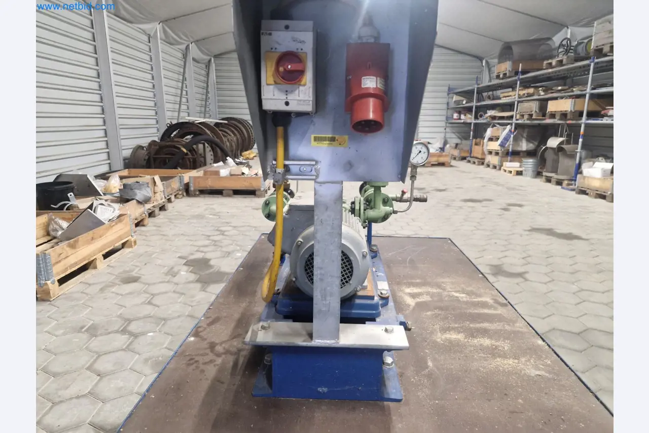 Plants for the production and storage of mineral oil products as well as input and finished products for the production of lubricants-4