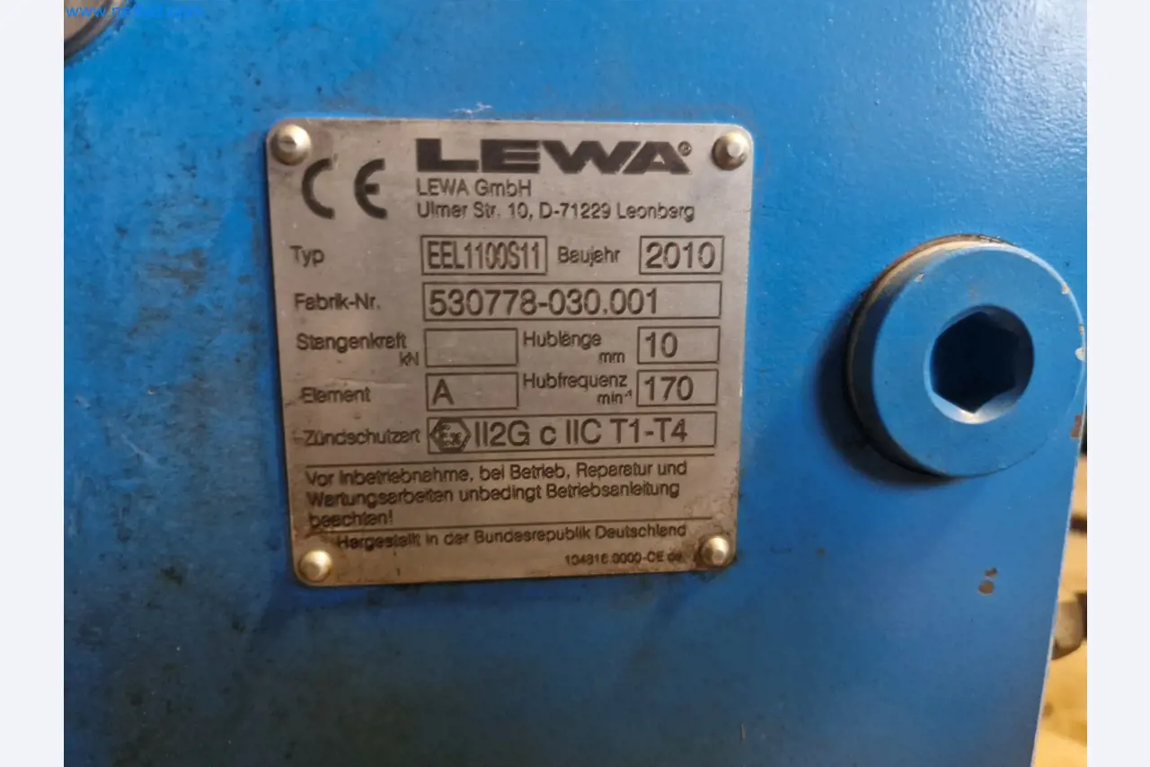 Plants for the production and storage of mineral oil products as well as input and finished products for the production of lubricants-4