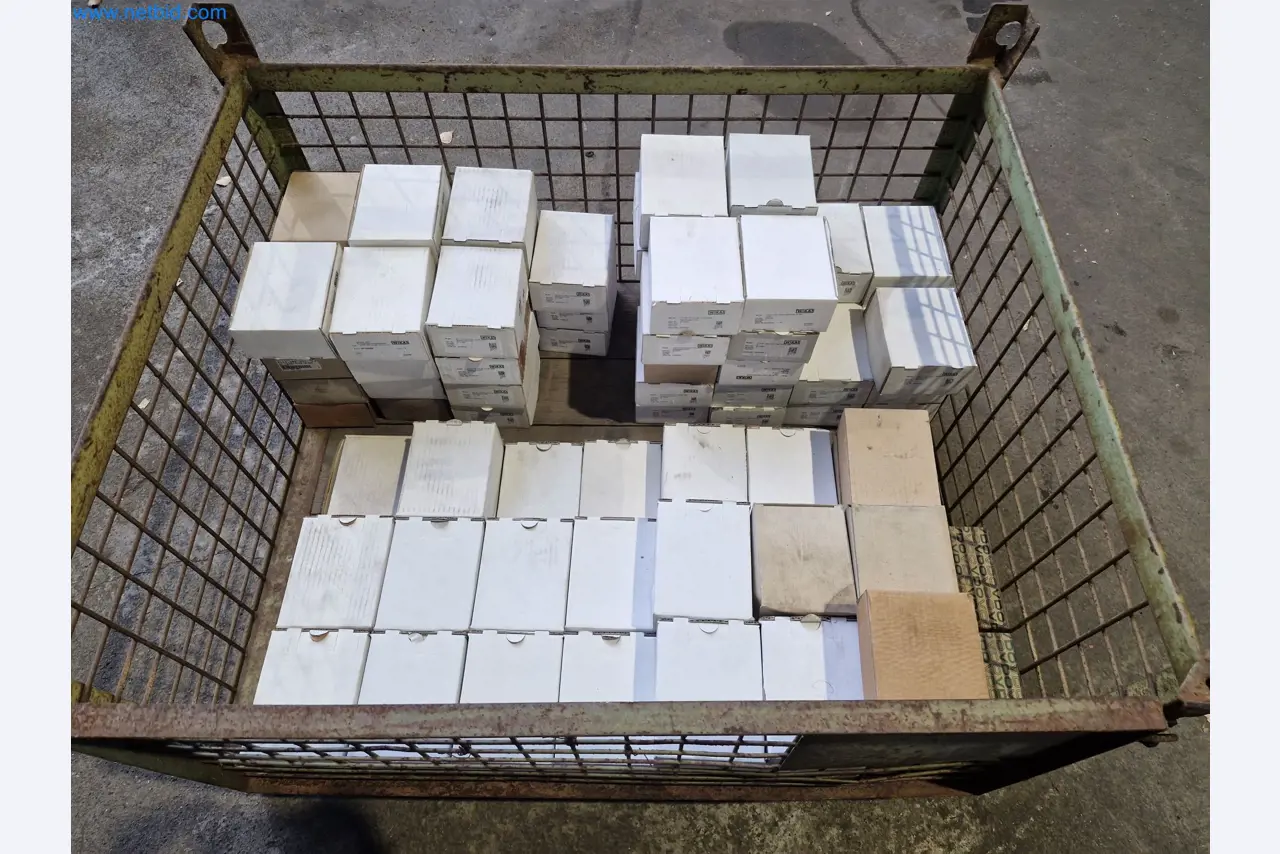 Instalações para a produção e armazenamento de produtos de óleo mineral, bem como de insumos e produtos acabados para a produção de lubrificantes-1