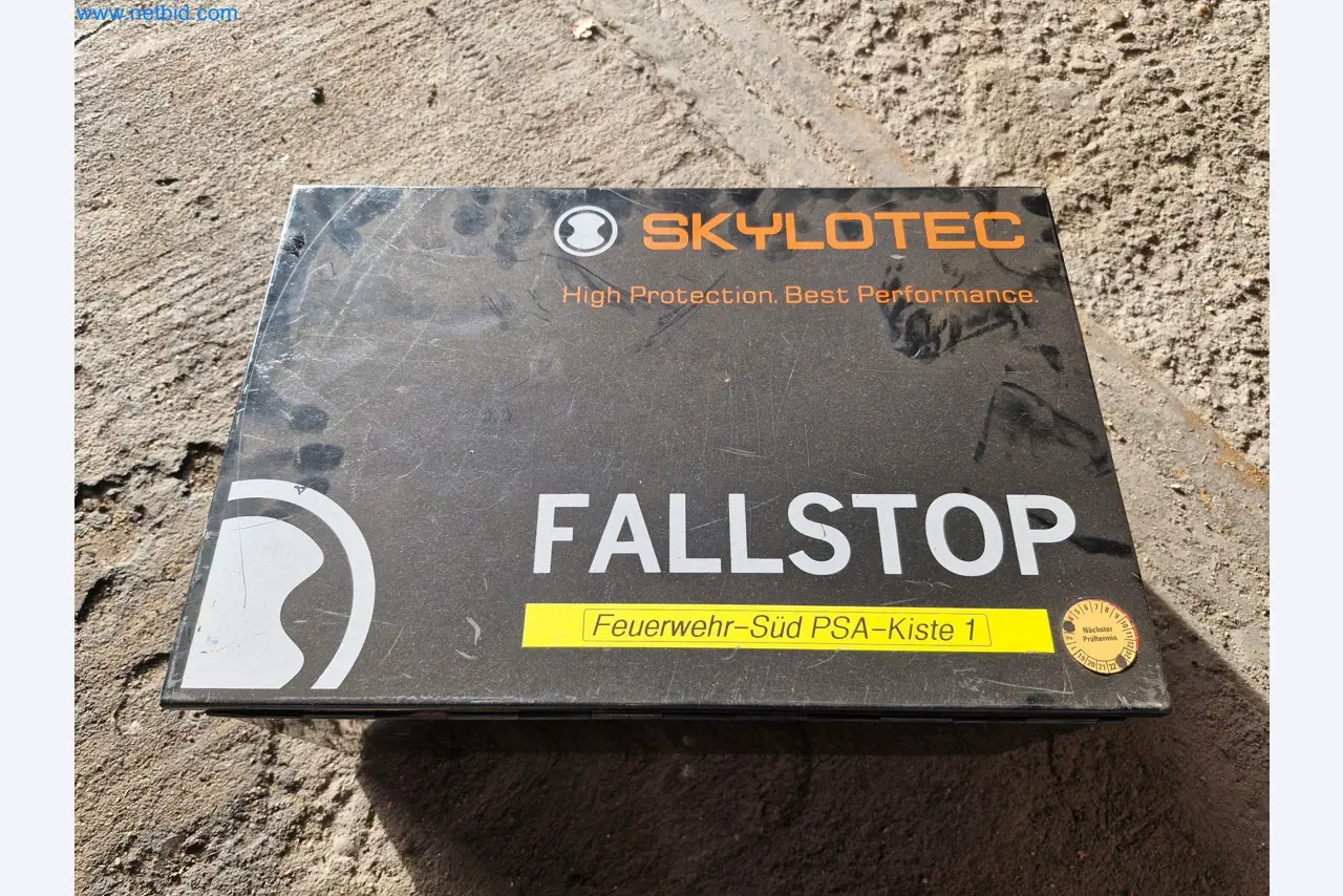 Instalações para a produção e armazenamento de produtos de óleo mineral, bem como de insumos e produtos acabados para a produção de lubrificantes-1