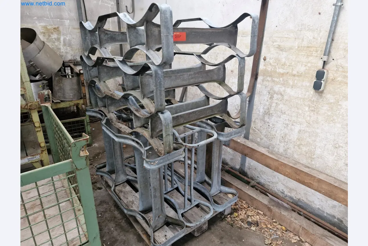 Plants for the production and storage of mineral oil products as well as input and finished products for the production of lubricants-1