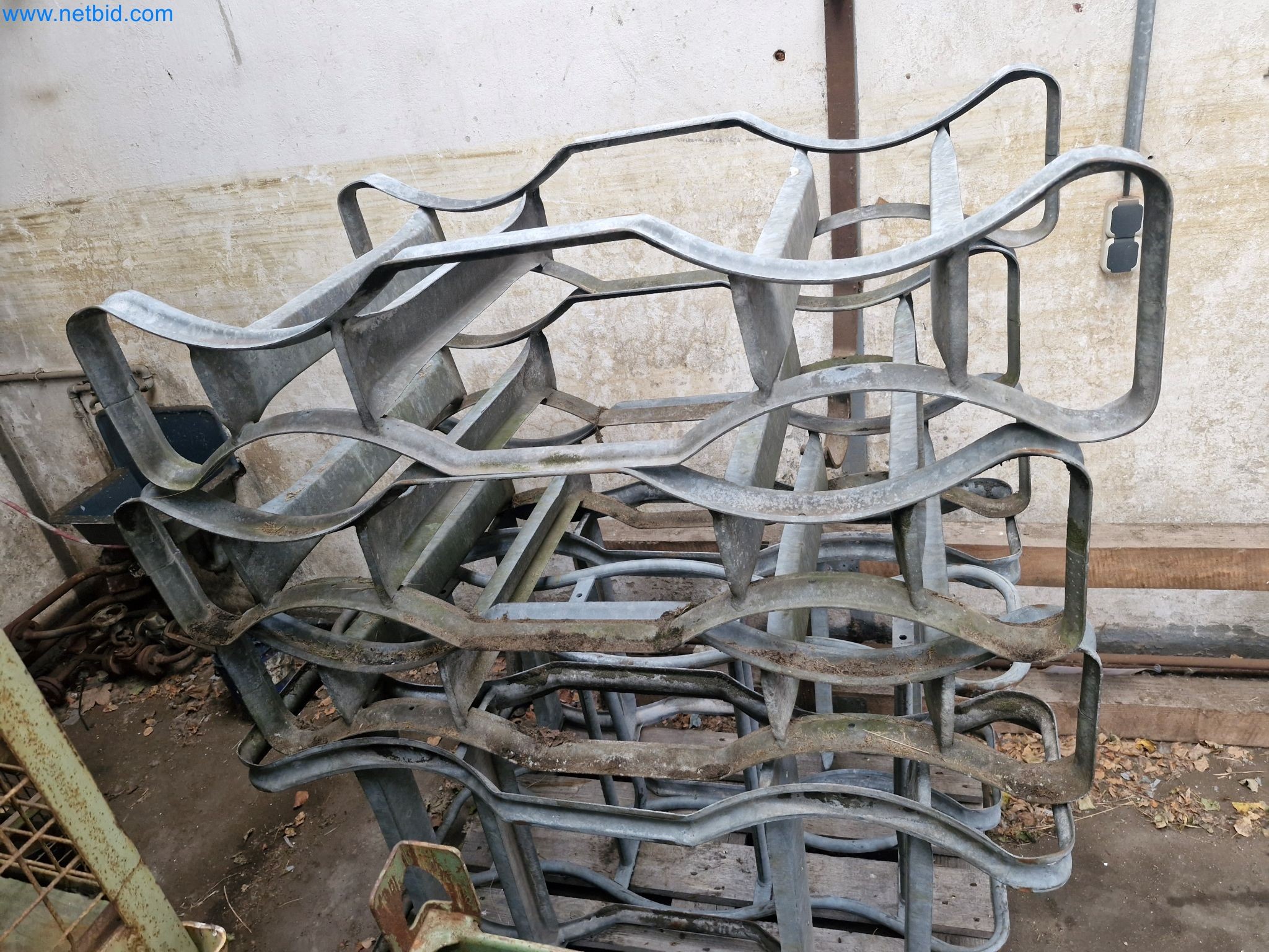 Obrati za proizvodnjo in skladiščenje proizvodov iz mineralnih olj ter vhodnih in končnih proizvodov za proizvodnjo maziv-2