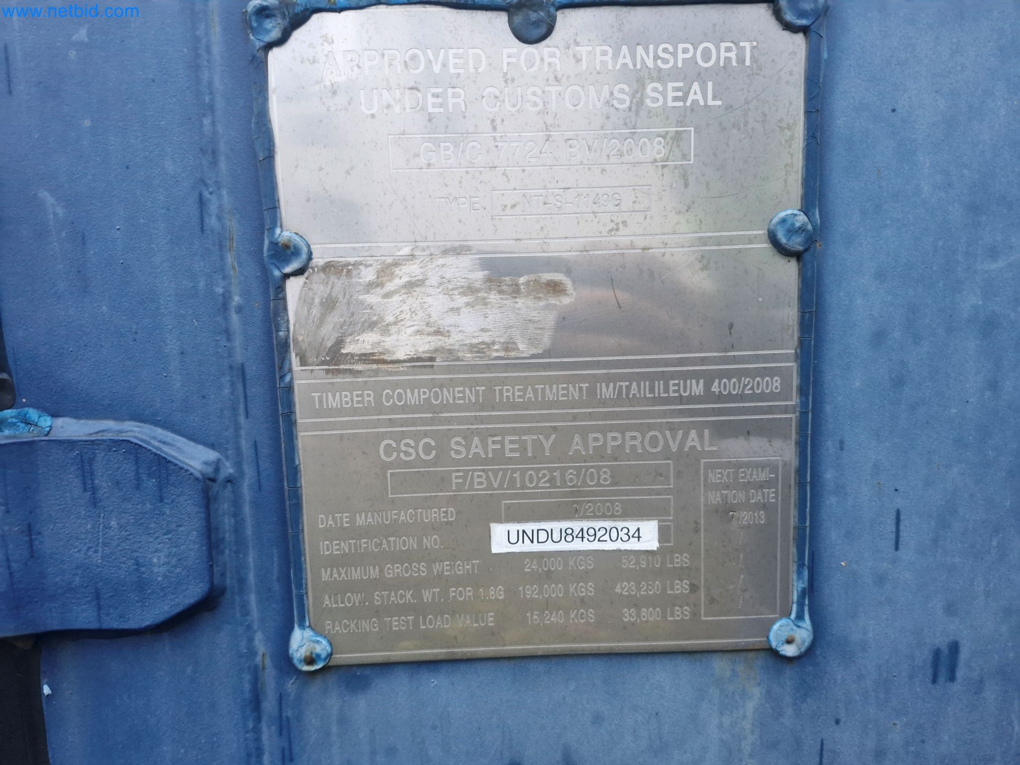 Zakłady produkcji i magazynowania mineralnych produktów olejowych, jak również surowców i produktów gotowych do produkcji smarów.-5