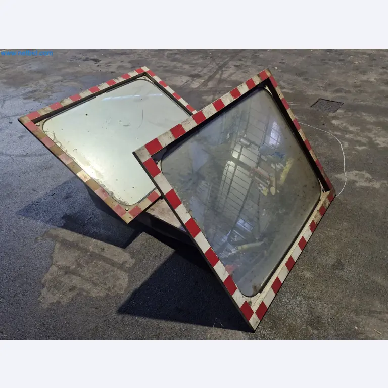 Magazinbestände, Rohöl-/Gas-Öl-/Einsatzpumpen sowie Betriebsausstattung einer Raffinerie-1