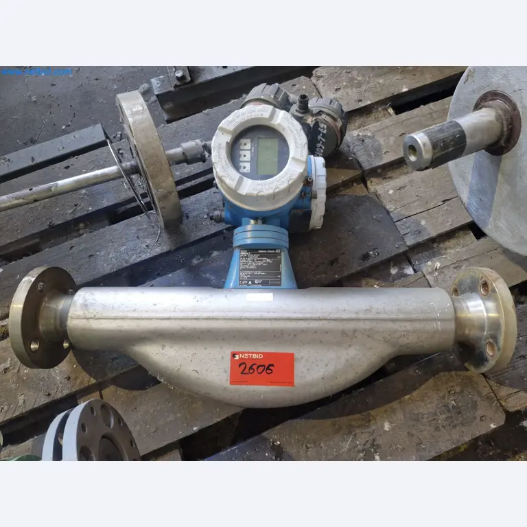 Magazinbestände, Rohöl-/Gas-Öl-/Einsatzpumpen sowie Betriebsausstattung einer Raffinerie-1