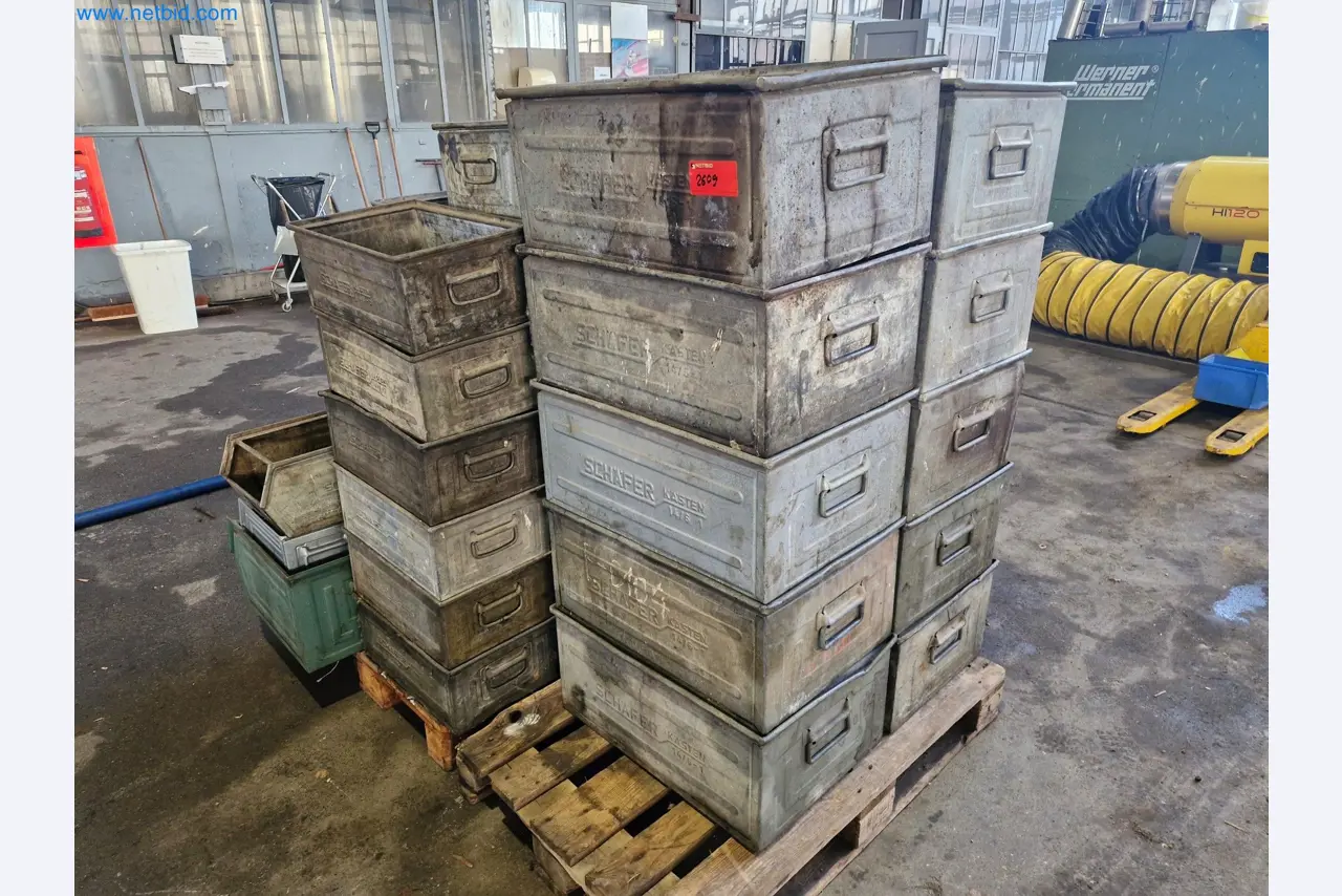 Magazinbestände, Rohöl-/Gas-Öl-/Einsatzpumpen sowie Betriebsausstattung einer Raffinerie-1