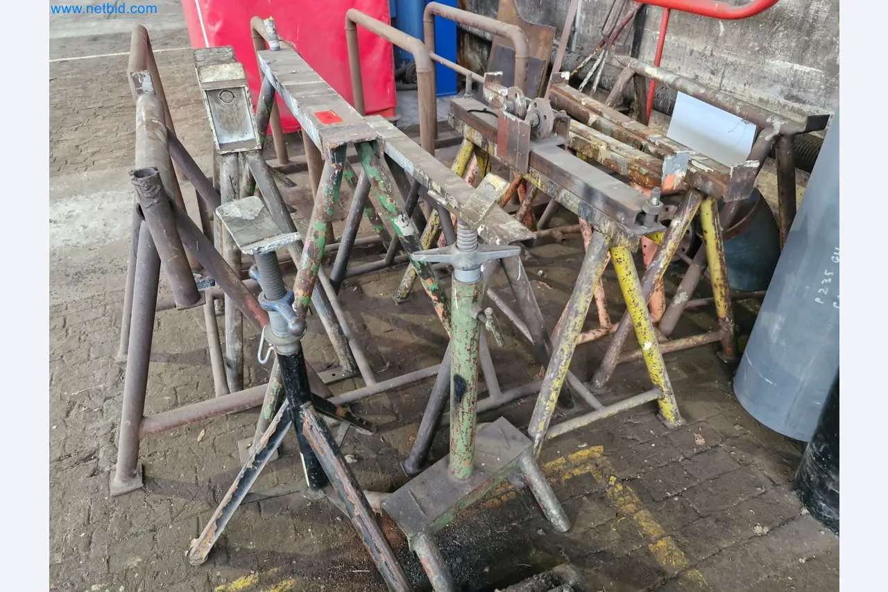 Magazinbestände, Rohöl-/Gas-Öl-/Einsatzpumpen sowie Betriebsausstattung einer Raffinerie-1