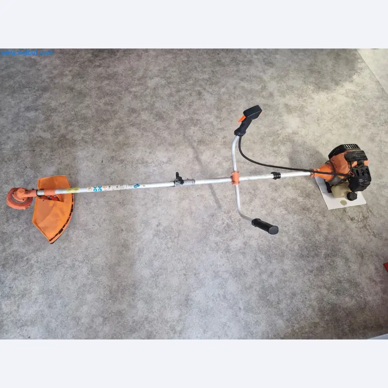 Magazinbestände, Rohöl-/Gas-Öl-/Einsatzpumpen sowie Betriebsausstattung einer Raffinerie-6