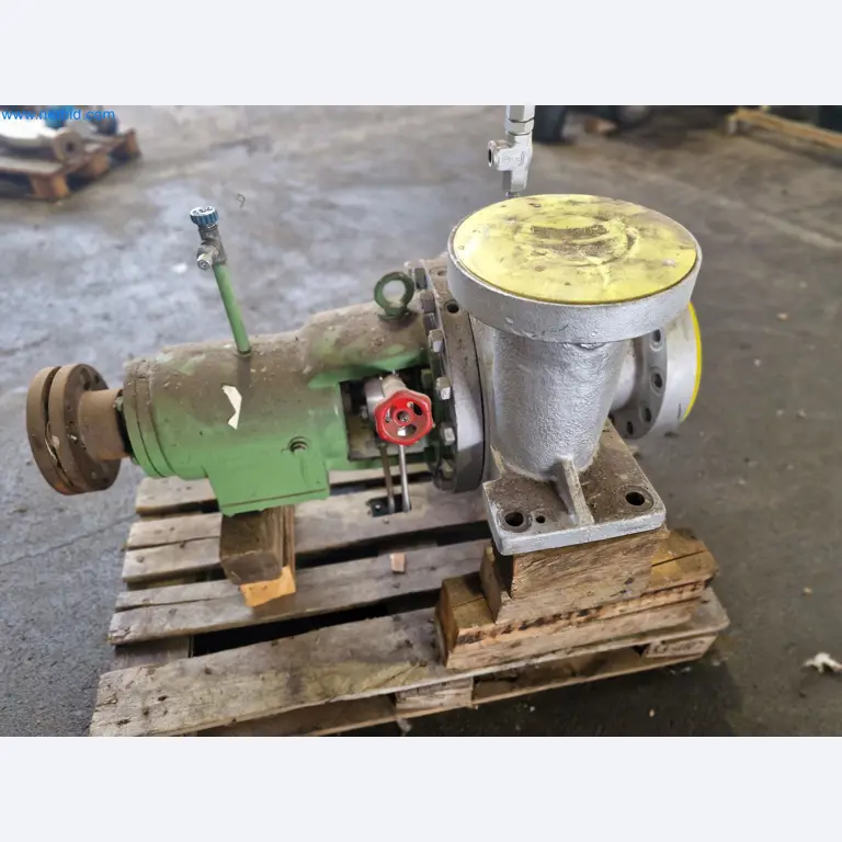 Magazinbestände, Rohöl-/Gas-Öl-/Einsatzpumpen sowie Betriebsausstattung einer Raffinerie-2