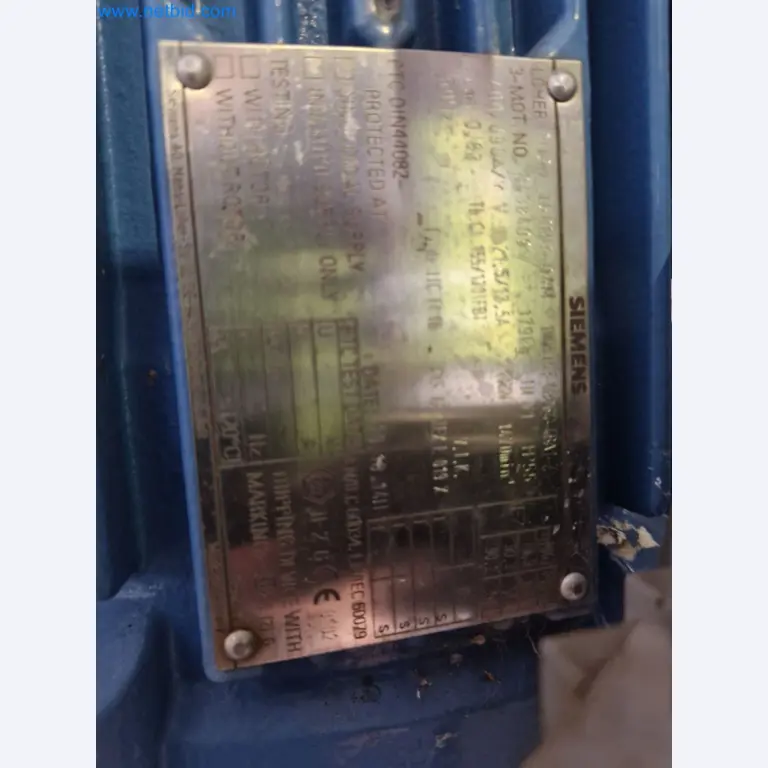 Magazinbestände, Rohöl-/Gas-Öl-/Einsatzpumpen sowie Betriebsausstattung einer Raffinerie-4