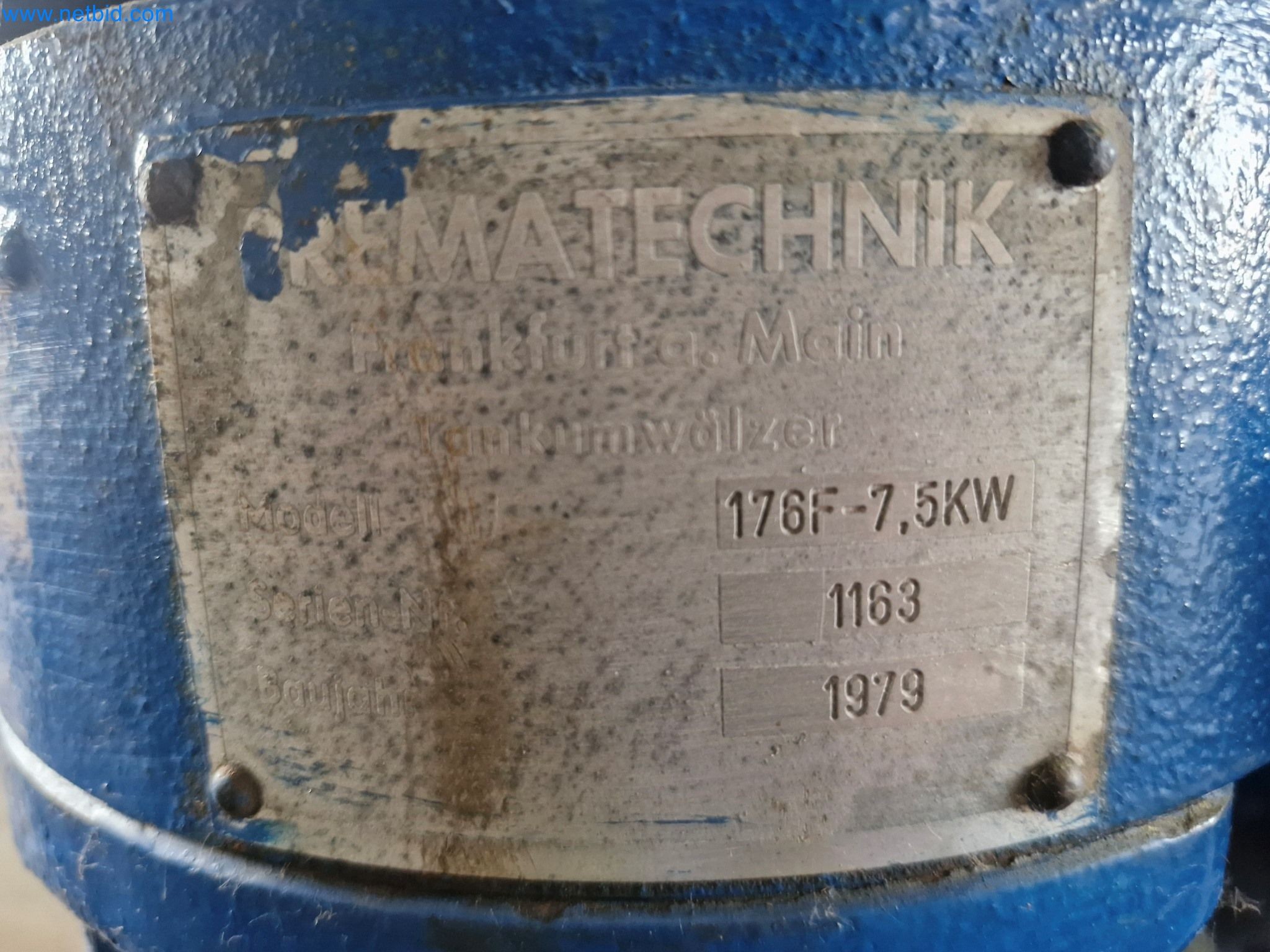 Magazinbestände, Rohöl-/Gas-Öl-/Einsatzpumpen sowie Betriebsausstattung einer Raffinerie-3