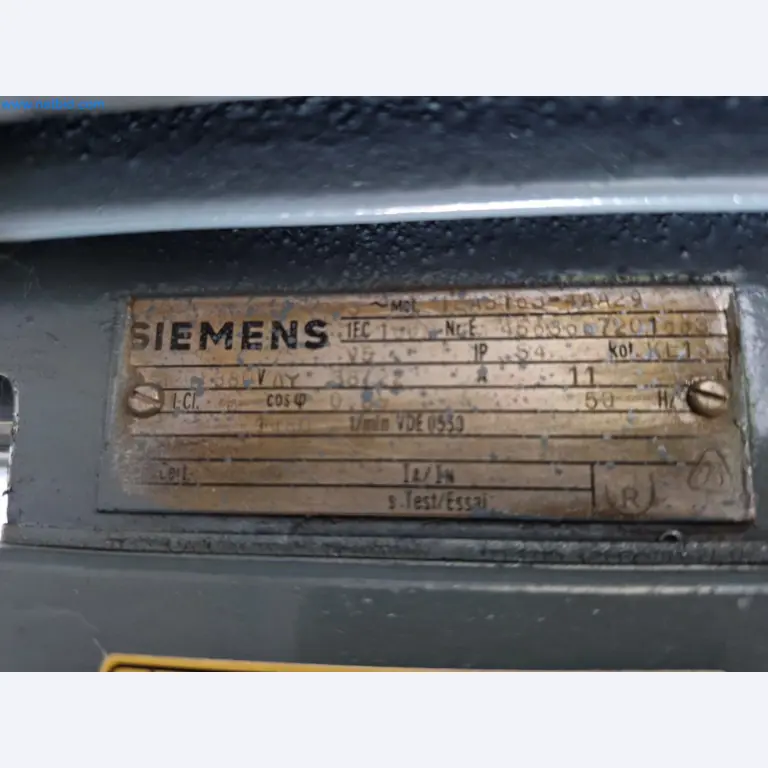 Magazinbestände, Rohöl-/Gas-Öl-/Einsatzpumpen sowie Betriebsausstattung einer Raffinerie-4