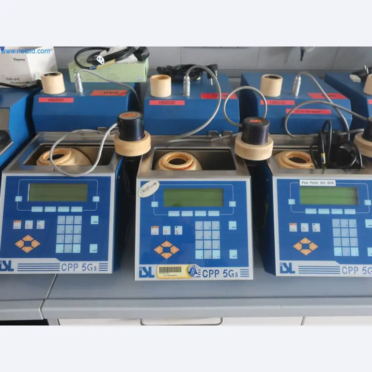 Závody na výrobu a skladování produktů z minerálních olejů, jakož i vstupů a hotových výrobků pro výrobu maziv.-1