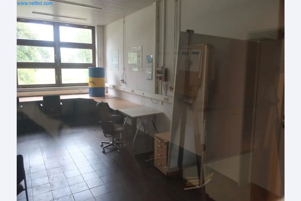 Plantas de producción y almacenamiento de productos derivados del petróleo, así como de insumos y productos acabados para la fabricación de lubricantes.-3