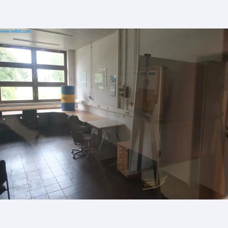 Plantas de producción y almacenamiento de productos derivados del petróleo, así como de insumos y productos acabados para la fabricación de lubricantes.-3