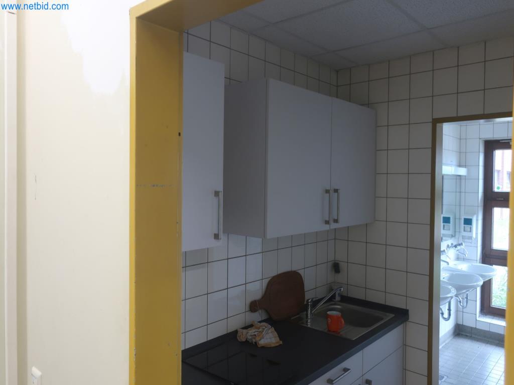 Plantas de producción y almacenamiento de productos derivados del petróleo, así como de insumos y productos acabados para la fabricación de lubricantes.-2